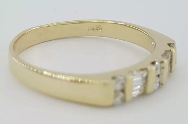 0.32 ct 14K Yellow Gold Round & Baguette Cut Diamond Channel Set Band Ring Sz 9