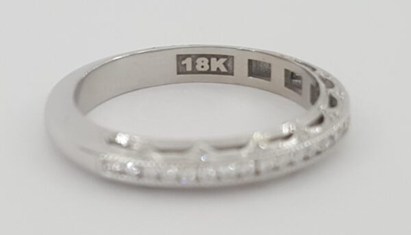 TACORI 0.25 ct Reverse Crescent 2617B12 Round Diamond 18k Gold Wedding Band