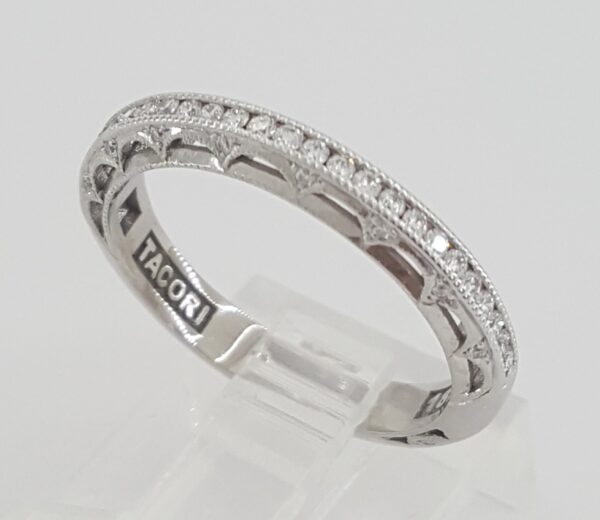 TACORI 0.25 ct Reverse Crescent 2617B12 Round Diamond 18k Gold Wedding Band