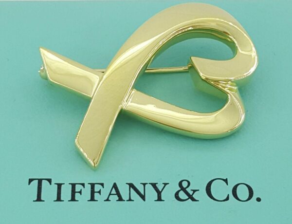Tiffany & Co Paloma Picasso 18K Yellow Gold Loving Heart Brooch Pin Large 1.25"