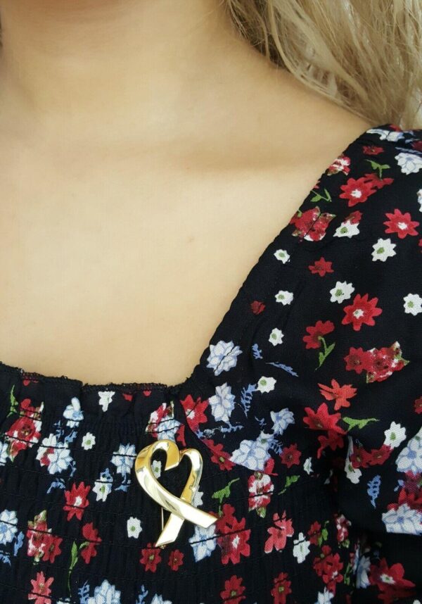 Tiffany & Co Paloma Picasso 18K Yellow Gold Loving Heart Brooch Pin Large 1.25"