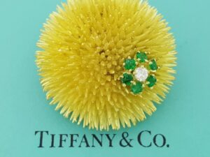 Vintage Tiffany & Co Emerald Diamond Sea Urchin Brooch 18k Gold 44.5 Grams