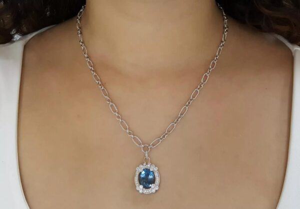 Oval Blue Topaz & Round Diamond Pendant Necklace 0.5 ct 18k White Gold 24 gr 18"