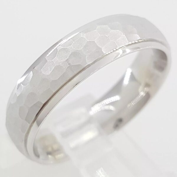 Benchmark 14k White Gold Hammered Finish Wedding Band 6 mm 7.4 grams Size 10