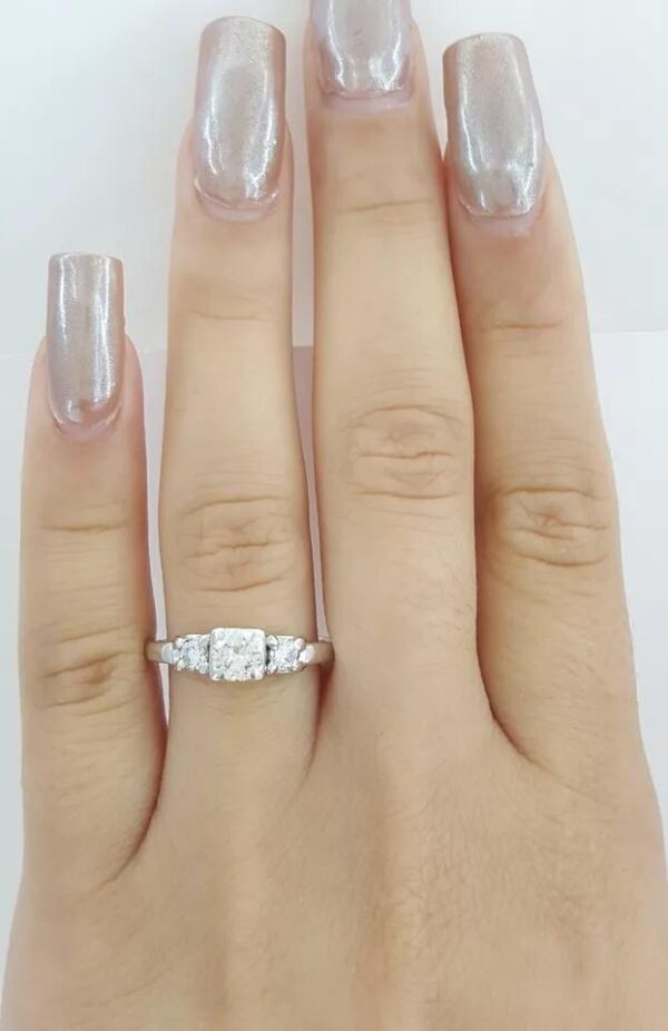 Vintage Three-Stone Round Diamond 14k White Gold 0.58 ct Engagement Ring