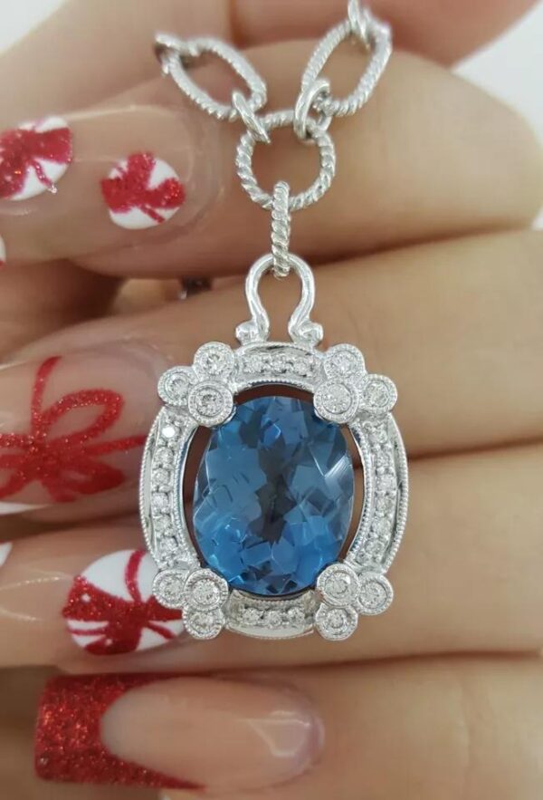 Oval Blue Topaz & Round Diamond Pendant Necklace 0.5 ct 18k White Gold 24 gr 18"