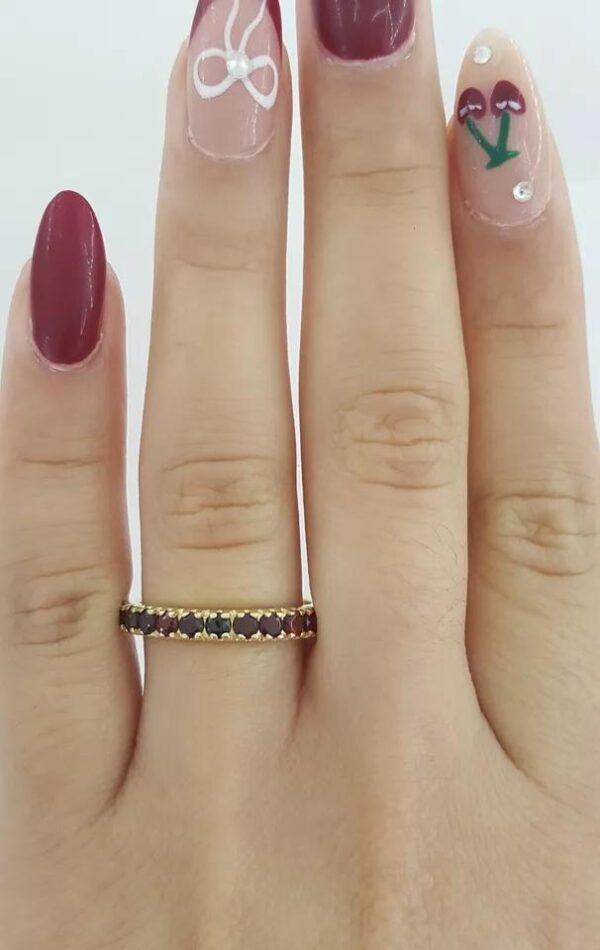 Vintage Garnet Full Circle Eternity Ring 3mm 1.8 ct 18k Yellow Gold Italy