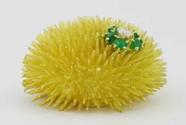 Vintage Tiffany & Co Emerald Diamond Sea Urchin Brooch 18k Gold 44.5 Grams