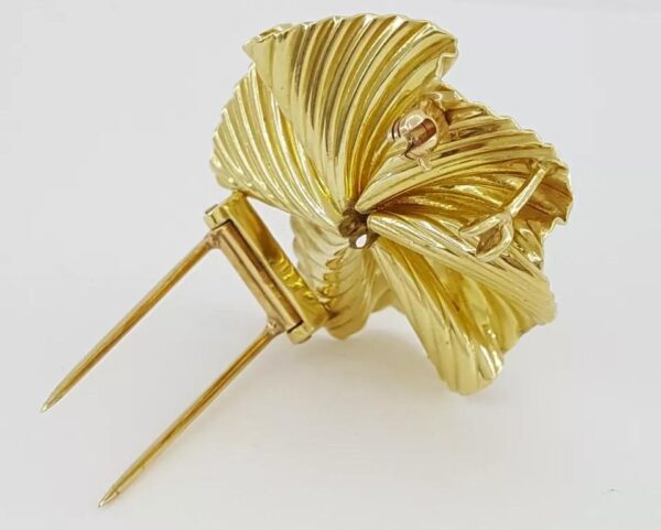 Vintage 14K Yellow Gold Round Amethyst Flower Pin Brooch 11.3 Grams