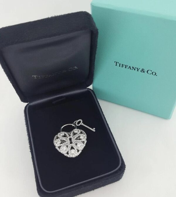 Tiffany & Co Diamond Filigree Lock Heart Key Pendant 1.44 ct 18k White Gold