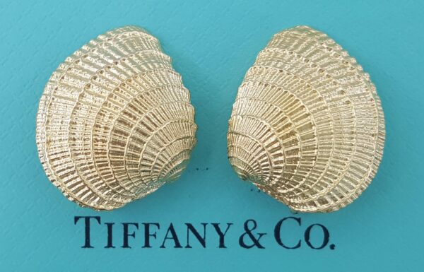 Vintage Tiffany & Co Seashell Clip On Earclip Earrings 14K Y Gold Circa 1970s