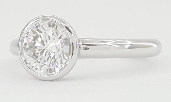Tiffany & Co Round Diamond Solitaire Platinum Engagement Ring 0.92 ct Rt $17,450