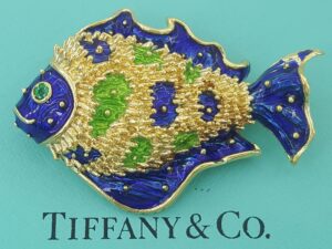 Vintage Tiffany & Co Donald Claflin Fish Brooch 18k Yellow Gold Enamel 1960s