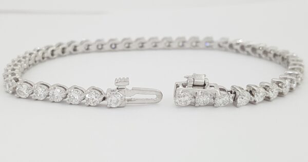 Neil Lane Round Diamond Straight Line Tennis Bracelet 5 ct 14K White Gold 7"