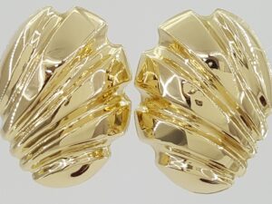 18k Yellow Gold Shell Stud Earrings 22 mm 5.2 Grams