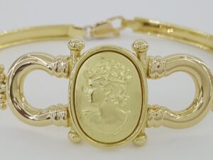 Orlando 18k Yellow Gold Cameo Bangle Bracelet 14.8 Grams Italy