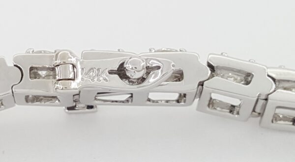 Round Brilliant Diamond Straight Line Tennis Bracelet 5.5 ct 14K White Gold