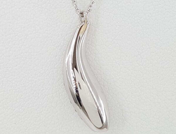 Tiffany & Co Frank Gehry Diamond Pave Fish Necklace 24.3 mm 0.75 ct 18k Gold