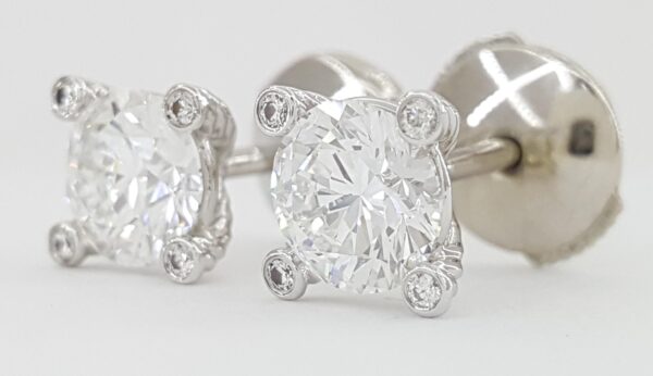 David Yurman Round Brilliant Cut Diamond Stud Earrings 1.44 ct Platinum GIA