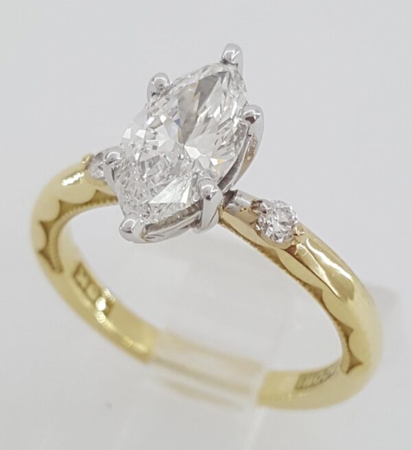 TACORI Sculpted Crescent 56-2 Marquise Diamond Engagement Ring 1.08 ct GIA 18K
