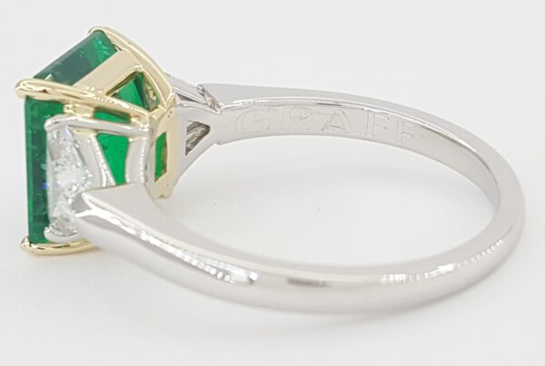Graff Columbian Green Emerald 3-Stone Ring 3.5 ct Retail $107k