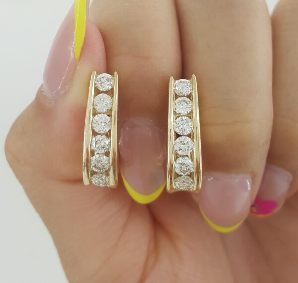 Round Diamond J Hoop Omega Earrings 1.7 ct 14K Yellow Gold 8 Grams