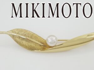 Vintage Mikimoto 18k Yellow Gold Leaf Akoya Pearl Pin Brooch 9.8 Grams