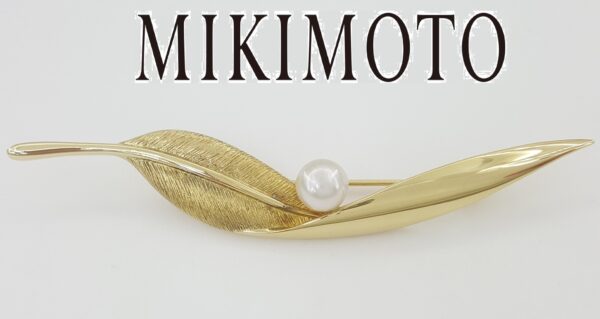 Vintage Mikimoto 18k Yellow Gold Leaf Akoya Pearl Pin Brooch 9.8 Grams