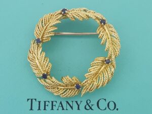 Vintage Tiffany & Co Yellow Gold Sapphire Leaf Brooch 18K 1.4" 10 Grams