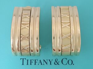 Tiffany & Co 18K Yellow Gold Atlas Clip On Earclip Earrings 26 Grams