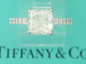 Tiffany & Co Novo Cushion Cut Diamond Engagement Ring 1.67 ct Plat Rtl $29,500