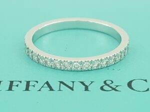Tiffany & Co Novo ® Half Circle Diamond Wedding Band Ring 0.25 ct Platinum 2 mm