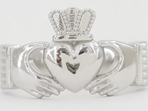Claddagh Platinum Ring 12 mm 11.2 Grams