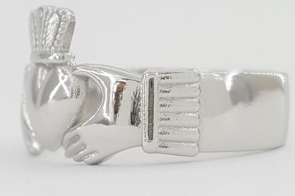 Claddagh Platinum Ring 12 mm 11.2 Grams