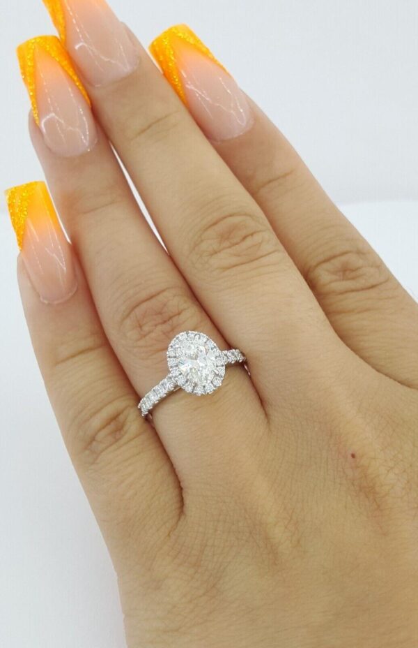 Oval Brilliant Cut Diamond Halo Engagement Ring 1.51 ct I/VS1 GIA 14k White Gold