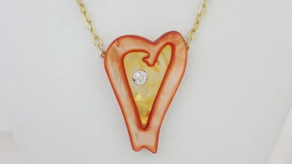 Roberto Coin Diamond Mother of Pearl 18k Gold Necklace 0.25 ct 27.3 Grams 18-20”