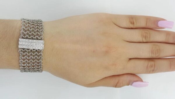 Vintage Diamond Mesh Bracelet 2.6 ct 33.2 Grams 21.5 mm 18K White Gold