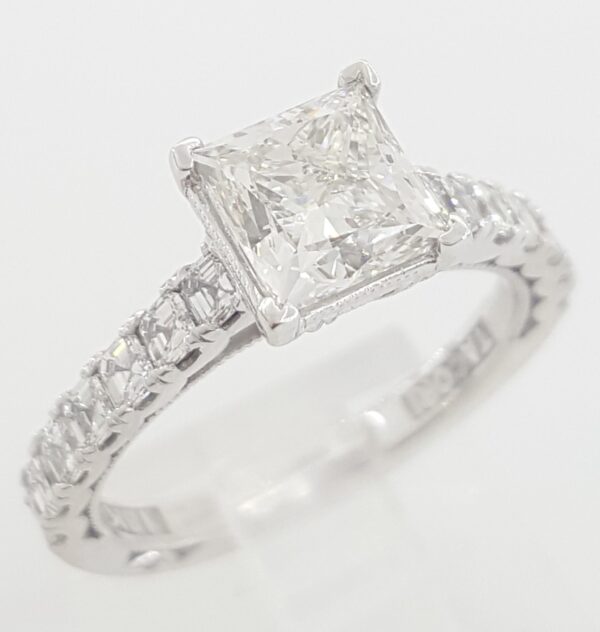 Tacori Princess Cut Diamond Crescent Engagement Ring 2.64 ct 18K White Gold