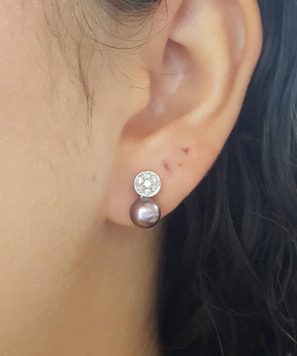 Tahitian Pearls Diamond Earrings 0.21 ct Diamonds 7mm Wide 18K White Gold