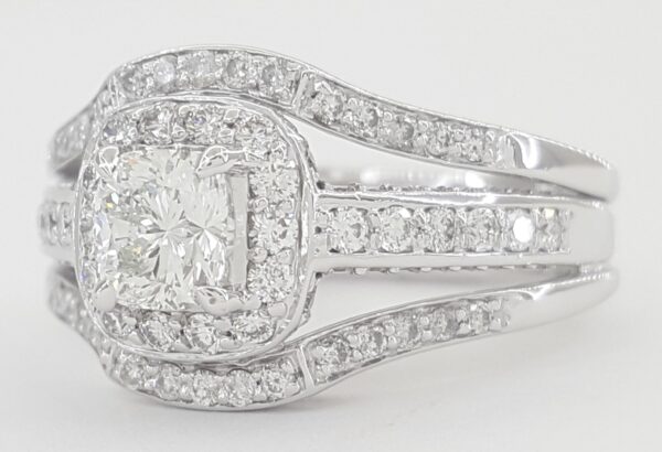 Helzberg Elongated Cushion Halo Diamond Engagement Ring 14k W Gold 2.1 ct Rt $9K
