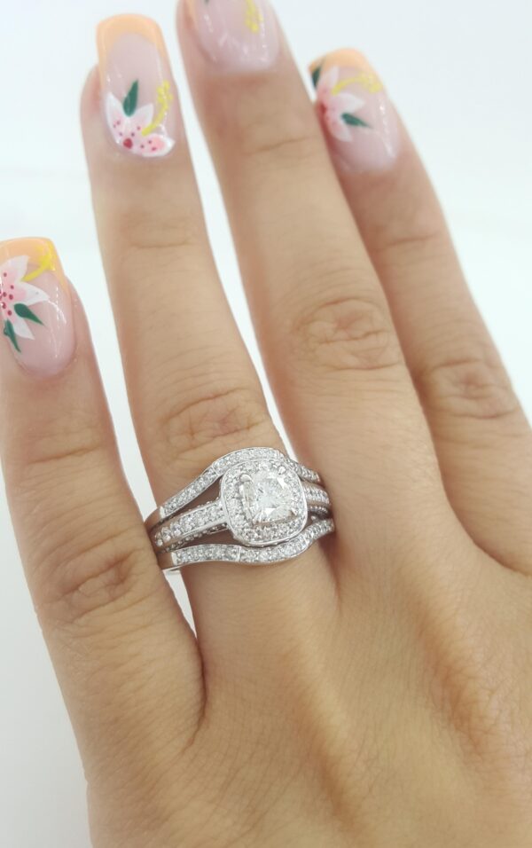 Helzberg Elongated Cushion Halo Diamond Engagement Ring 14k W Gold 2.1 ct Rt $9K