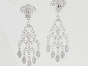 White Gold Chandelier Drop Dangle Earrings 14K 2.7 Grams 1.5"