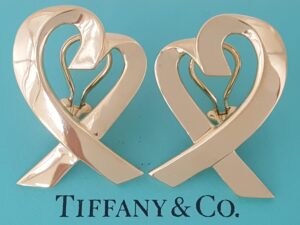 Vintage Tiffany & Co Paloma Picasso Large Loving Heart 18K Gold Earrings 21.5 gr