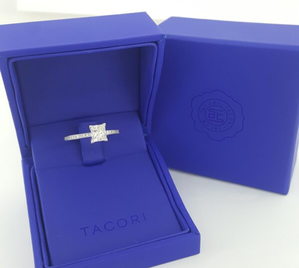 TACORI Sculpted Crescent 45-15 Princess Diamond Engagement Ring 1.19 ct 18K