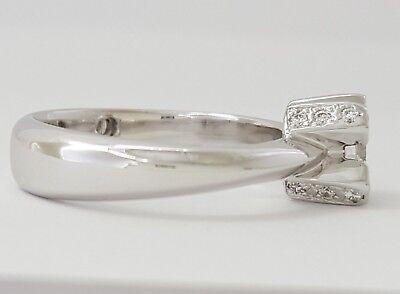 Round Brilliant Cut Diamond Engagement Ring 0.51 ct 18K White Gold