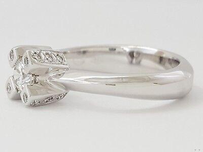 Round Brilliant Cut Diamond Engagement Ring 0.51 ct 18K White Gold