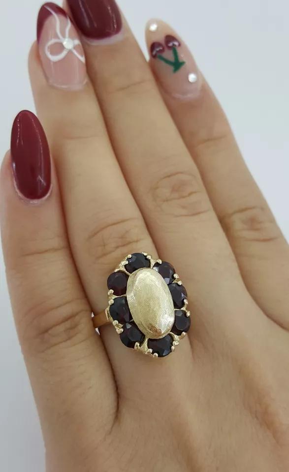 Vintage Old European Cut Garnet 14k Yellow Gold Ring 2.4 ct 5.7 Grams