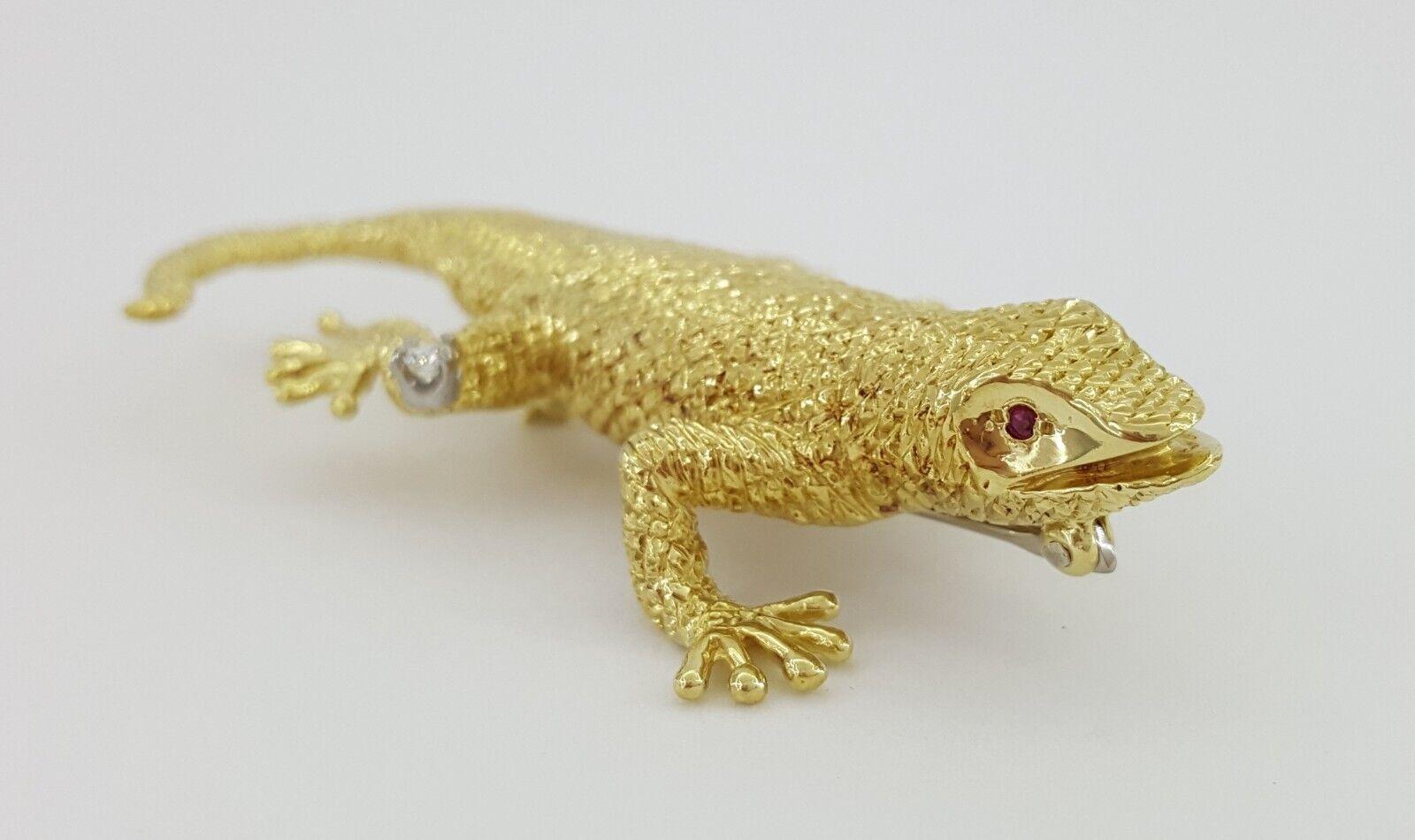 Vintage Yellow Gold Diamond & Ruby Eyes Lizard Brooch Pin 18K 18.3 grams 57.5mm