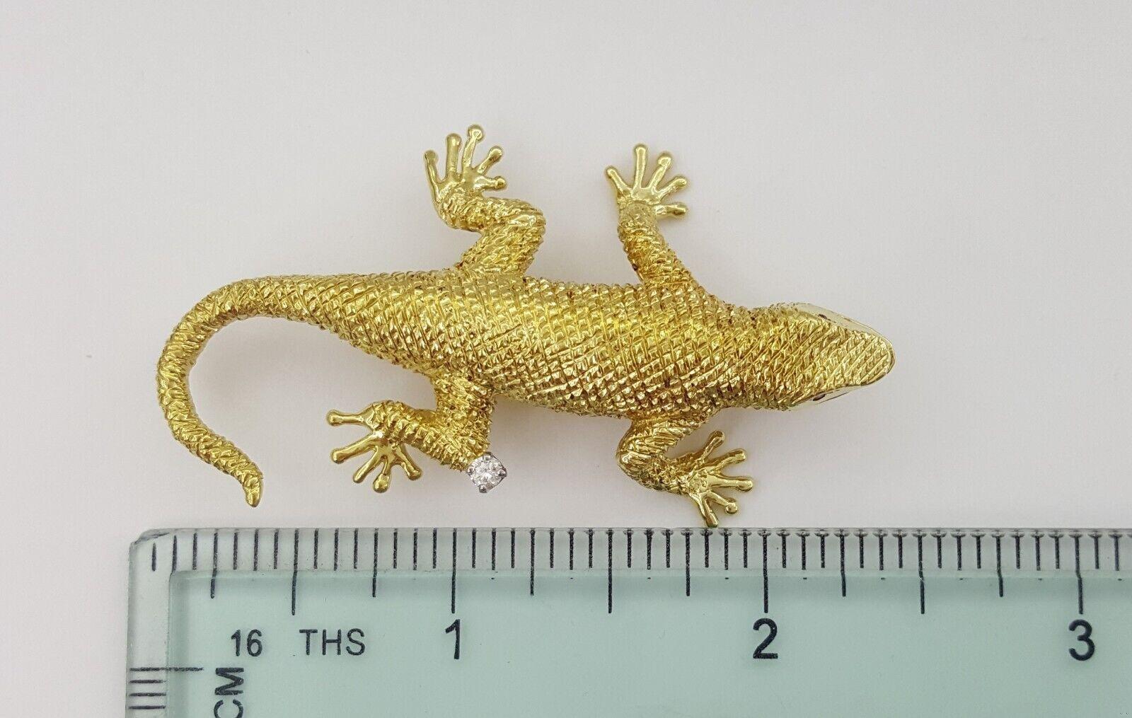 Vintage Yellow Gold Diamond & Ruby Eyes Lizard Brooch Pin 18K 18.3 grams 57.5mm