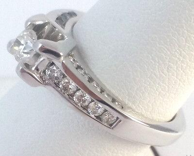 Round Brilliant Cut Diamond 0.97 ct 18K White Gold Engagement Ring